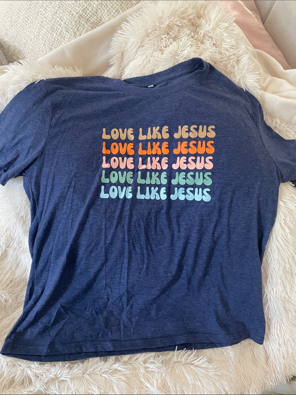 Women’s Heathered Navy Short Sleeve Tee with "Love Like Jesus" Size XL